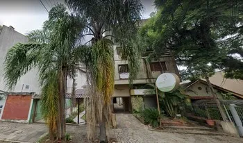 Condomínio Debora em Porto Alegre