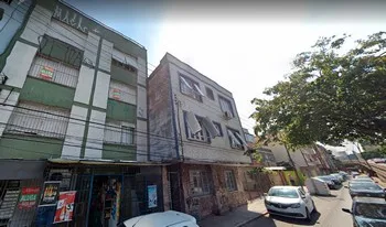 Condomínio Debora em Porto Alegre