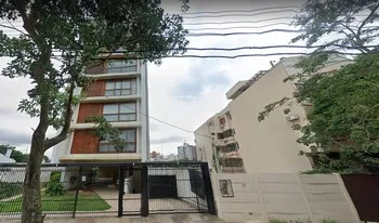 Condomínio Dia Na Praça em Porto Alegre