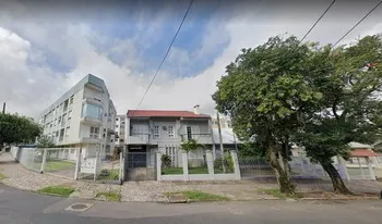 Condomínio Dona Amélia De Braganca em Porto Alegre