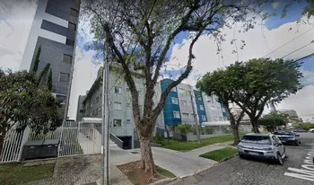 Condomínio Dona Beatriz em Curitiba