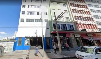 E Condomínio Galeria Almira Gonçalves em São Paulo