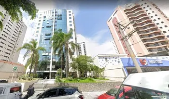 Condomínio East Tower Cantagalo em São Paulo