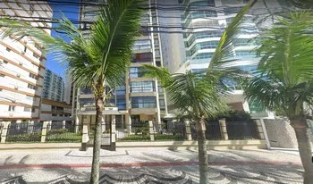 Condomínio Embaixador em Balneário Camboriú