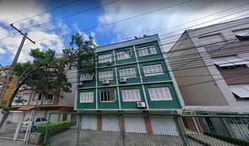 Condomínio Eneida em Porto Alegre