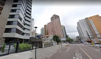 Condomínio Engenheiro Rodrigo Marques Pires em Curitiba