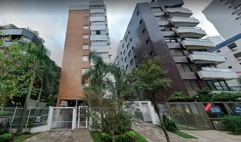 Condomínio Estrela Adhara em Porto Alegre