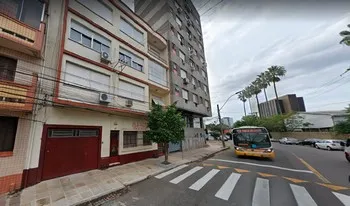 Condomínio Etha Maria em Porto Alegre