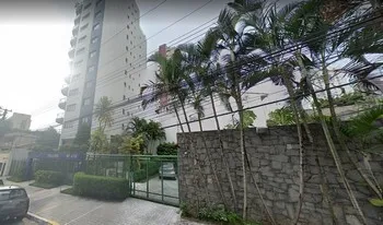 Condomínio Fellini em São Paulo