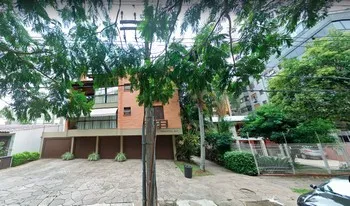 Condomínio Fernanda Ii em Porto Alegre