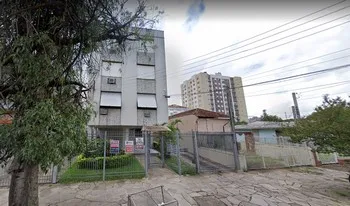 Condomínio Fernando Cortez em Porto Alegre