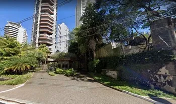 Condomínio Flórida Triplex Tower em São Paulo