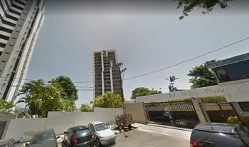 Condomínio France Tower em Salvador