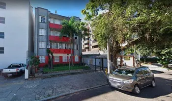 Condomínio Granada em Porto Alegre