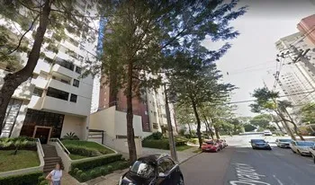 Condomínio Guarujá em Curitiba