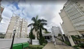 Condomínio Hampton Village em Curitiba
