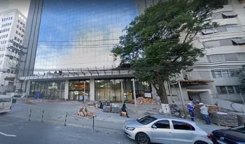 Condomínio Henrique Schaumann em São Paulo