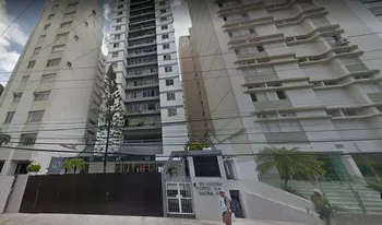 Condomínio Jardim Porto Da Barra em Salvador