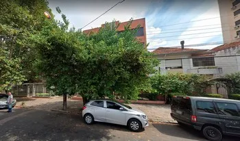 Condomínio Jean em Porto Alegre