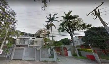 Condomínio Juan Les Pins em Porto Alegre