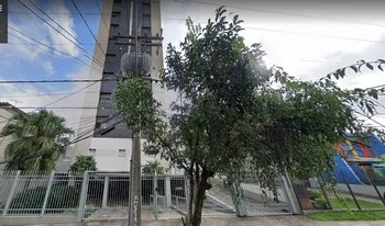 Condomínio La Coruna em Porto Alegre