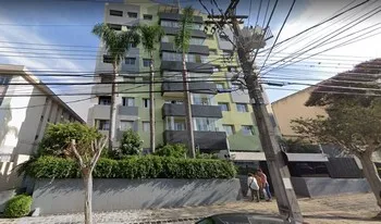 Condomínio Largo Da Ordem em Curitiba