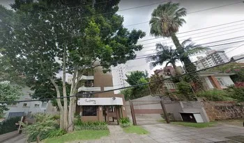 Condomínio Le Poeme em Porto Alegre
