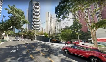 Condomínio Le Port Royale em São Paulo