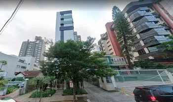 Condomínio Le Tresor em Porto Alegre