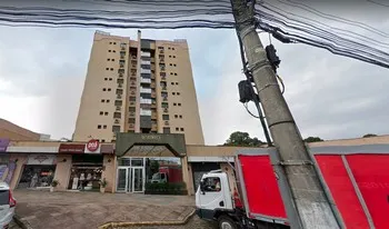 Condomínio Les Halles De Paris em Porto Alegre