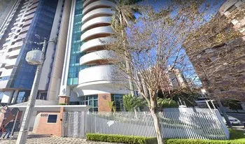Condomínio Linhares De Assis em Curitiba