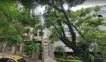 Condomínio Lucerne em Porto Alegre