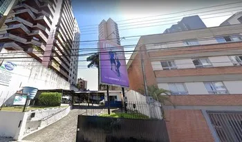 Condomínio Luxembourg em Curitiba