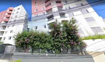 Condomínio Madri E Valencia em Curitiba