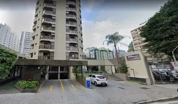 Condomínio Magic Place Guarara em São Paulo