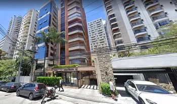 Condomínio Maison Pacaembu em São Paulo