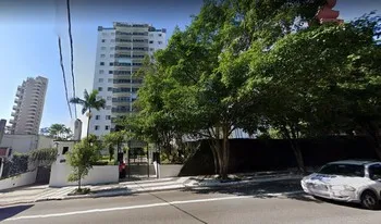 Condomínio Maison Saint Paul em São Paulo