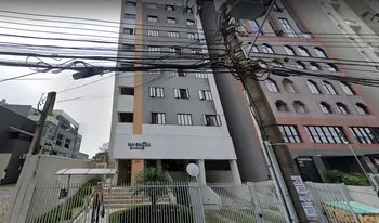 Condomínio Manhattan em Curitiba