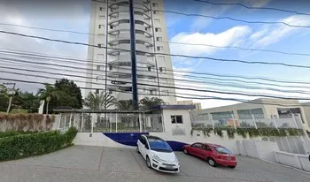 Condomínio Mansão Cantareira em São Paulo