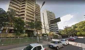 Condomínio Mansão Luiz Fernando Macedo Costa em Salvador