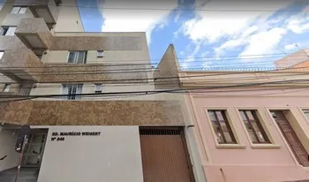 Condomínio Mauricio Weigert em Curitiba