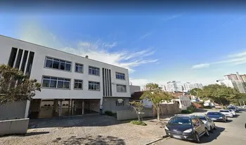 Condomínio Mena em Curitiba
