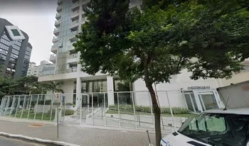 Condomínio Moema Work Center em São Paulo