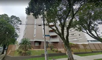 Condomínio Monthez em Curitiba