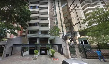 Condomínio Pacaembu Center Bureau em São Paulo