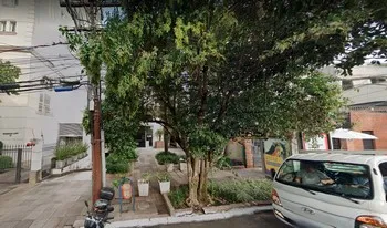 Condomínio Padre Chagas 35 em Porto Alegre