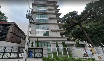 Condomínio Palais Suisse em Curitiba