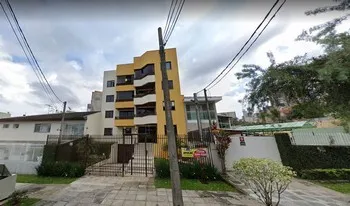 Condomínio Paraguassu em Curitiba