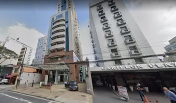 Condomínio Paulista Classic Flat em São Paulo