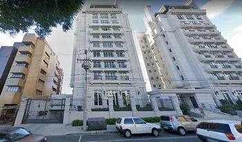 Condomínio Pedro Mussi em Curitiba